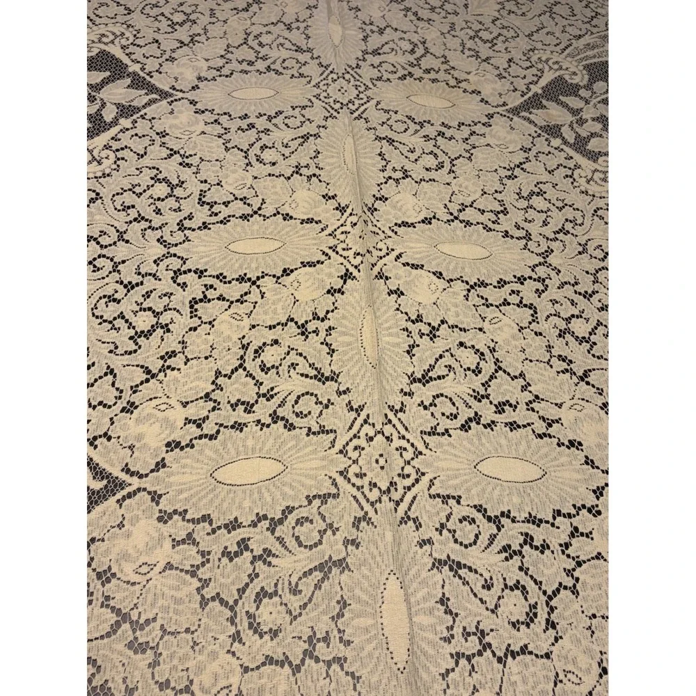 Vintage Cream Lace Tablecloth Rectangular Floral Scroll 62x90 Victorian Style